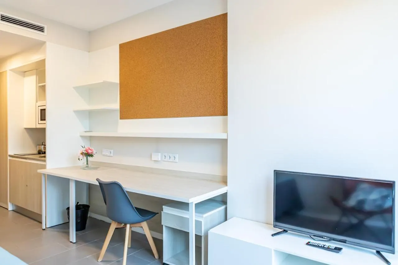 Residencia Universitaria Resa Campus Màlaga Hostel