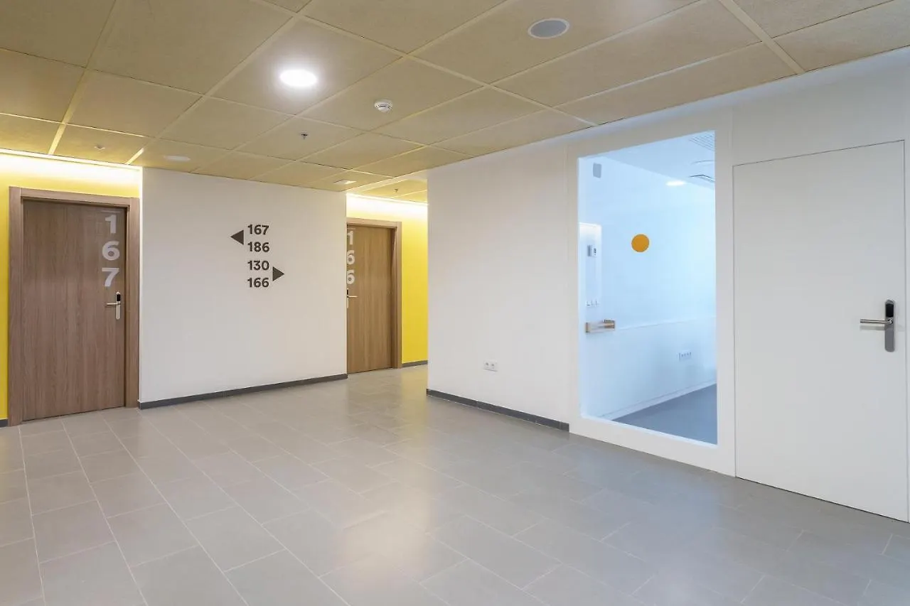 Residencia Universitaria Resa Campus Màlaga Hostel