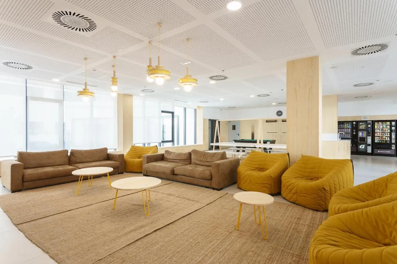 Residencia Universitaria Resa Campus Málaga Vandrarhem